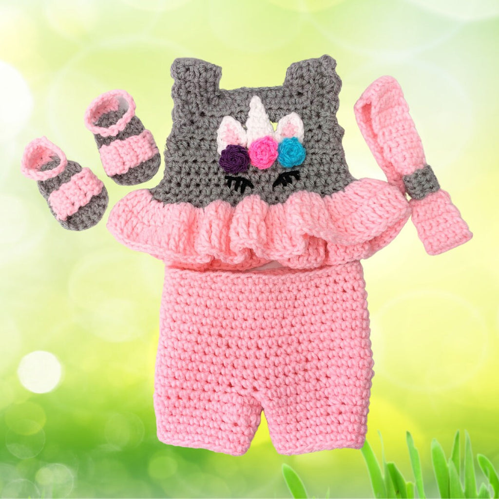 18" doll Unicorn Crochet Pattern shorts, crochet doll clothes pattern, 18 inch doll clothes pattern, gray pink