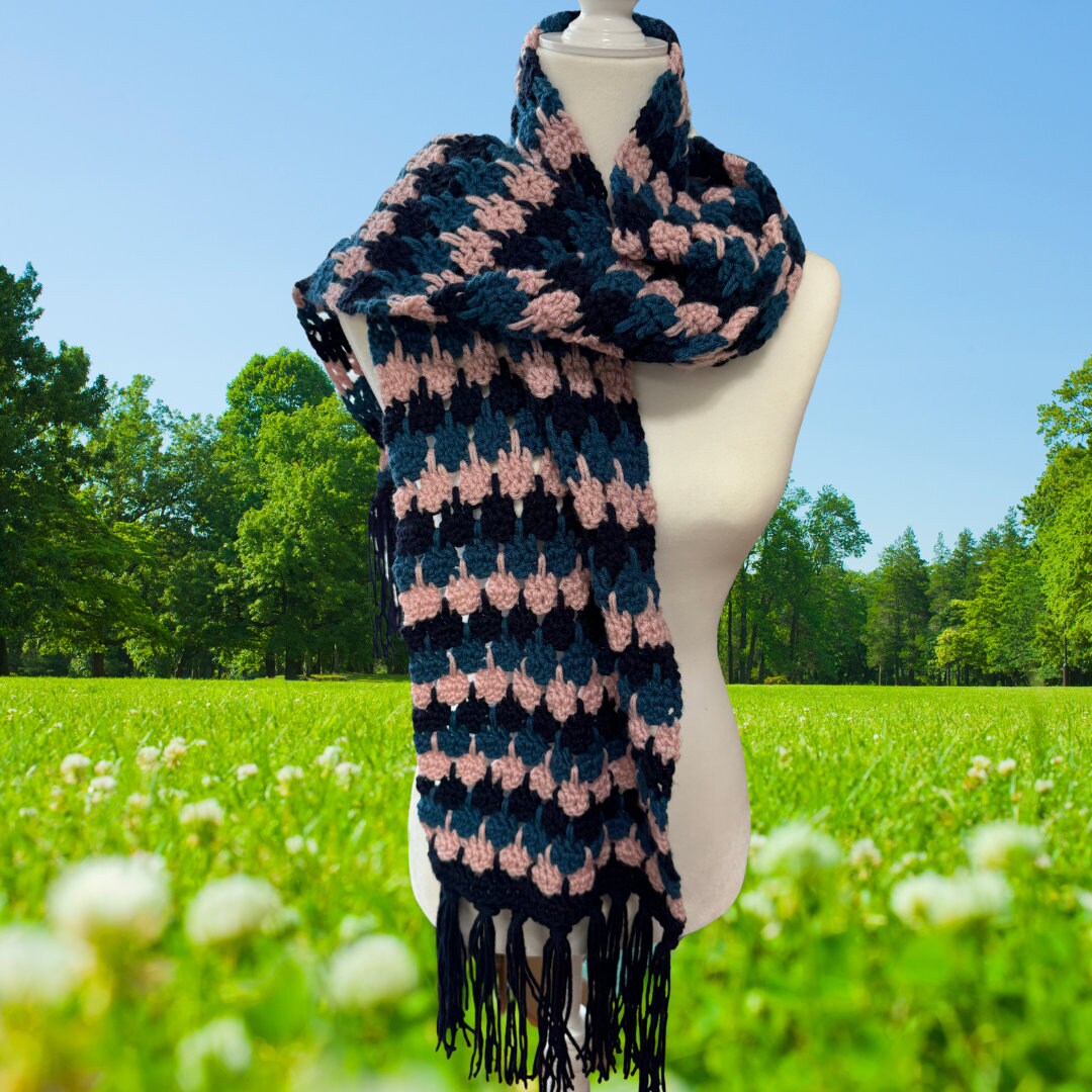 Jaybird Scarf Crochet Pattern, PDF pattern, pattern to crochet a winter scarf, women's scarf, man's scarf, crochet gift